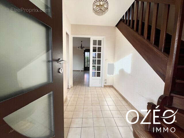 Maison à VILLENEUVE-DE-LA-RAHO