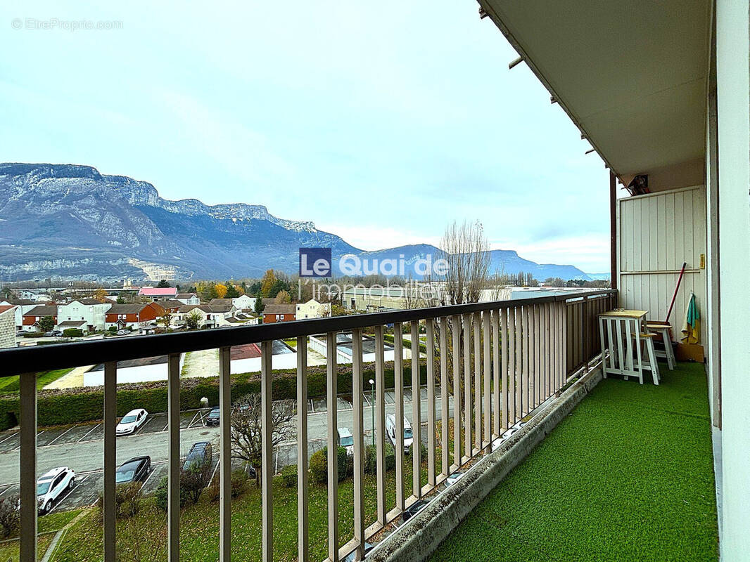 Appartement à SAINT-EGREVE