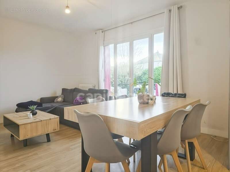 Maison à BOESSE-LE-SEC