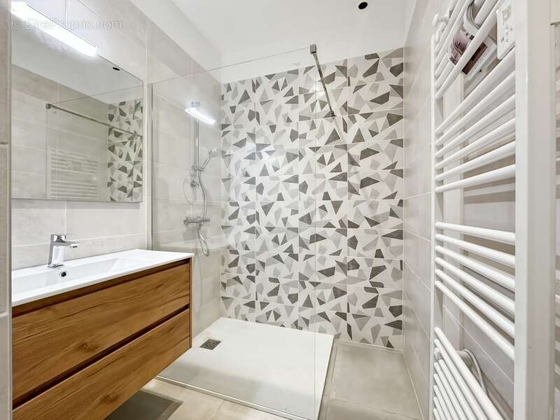 Appartement à SAINT-GENIS-DES-FONTAINES