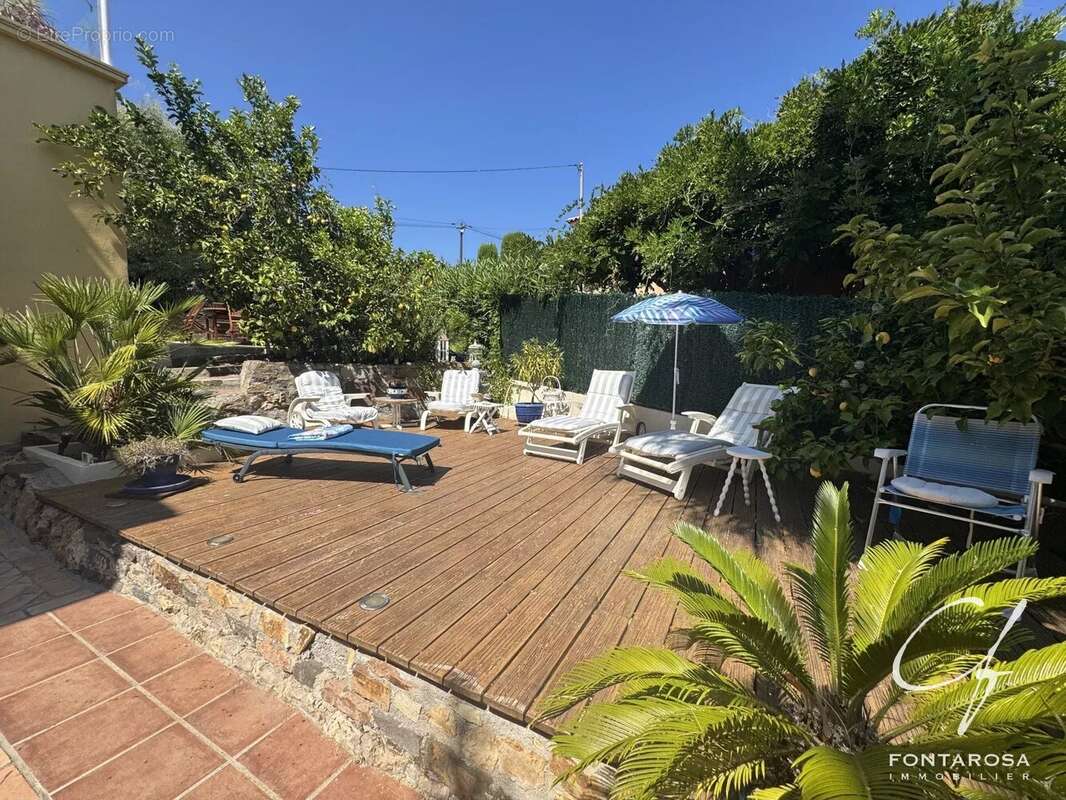 Maison à SAINT-RAPHAEL