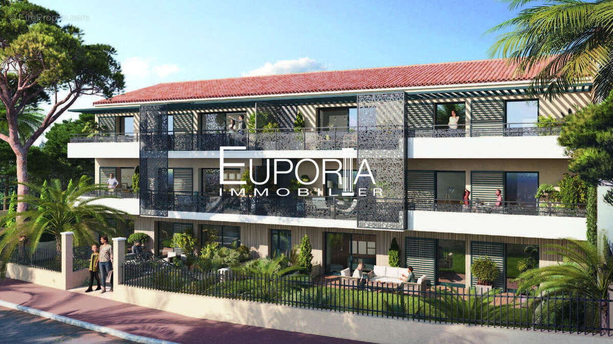 Appartement à SAINT-TROPEZ