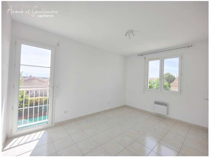 Exclusivité - Villa contemporaine de 106m² pour 4 pièces avec jardin et garage - proche de PEZENAS (34120) - photo 10