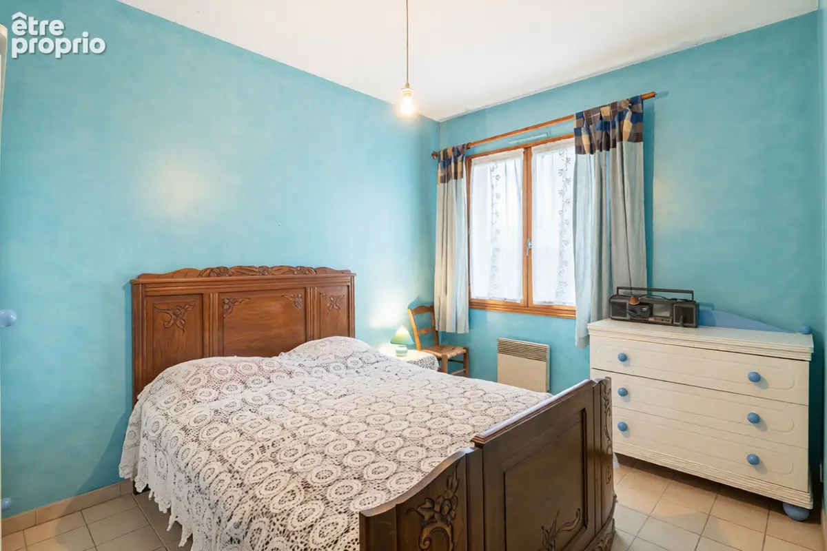 Maison 3 chambres  isolée, combles aménageable et dépendance - photo 4