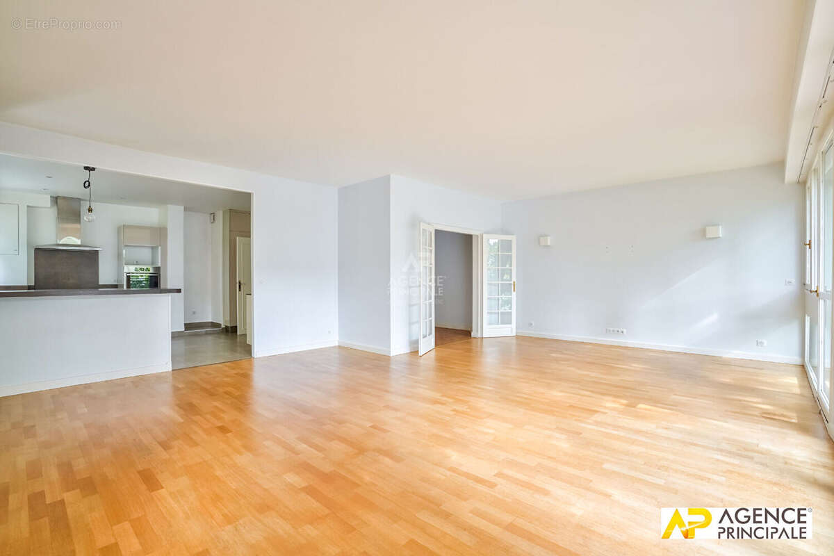 Appartement à MAISONS-LAFFITTE