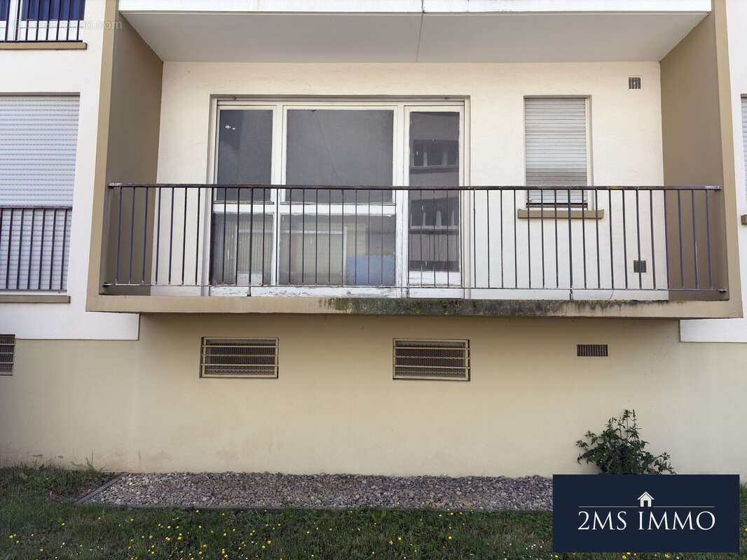 Appartement 33 m² à Mulhouse  - photo 2