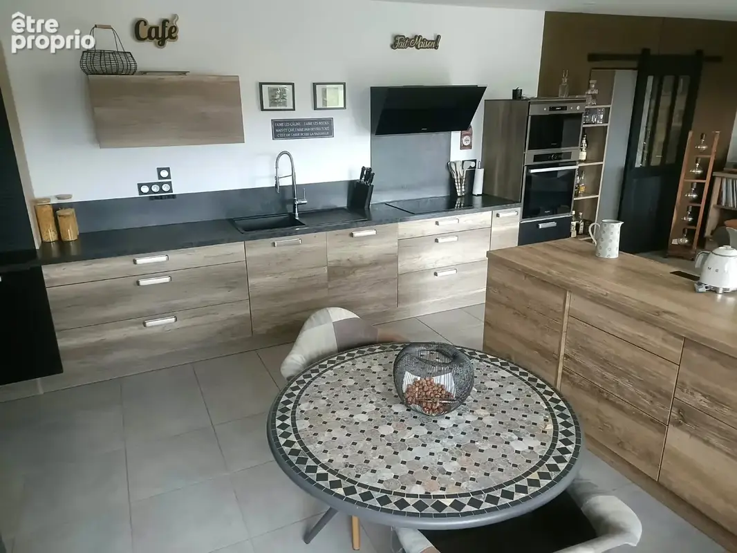 A 6 km des Epesses , Pavillon de plain pied de 11 m2 sur 654 m2 de terrain - photo 5