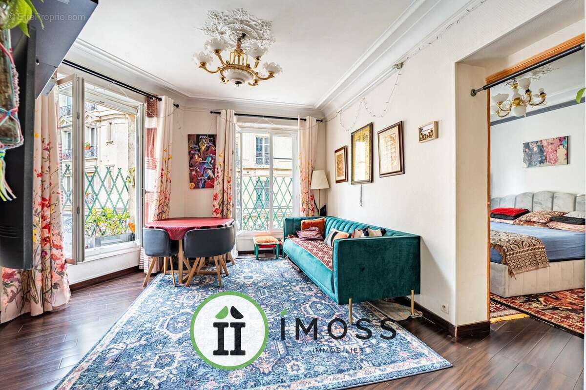 Appartement à PARIS-18E