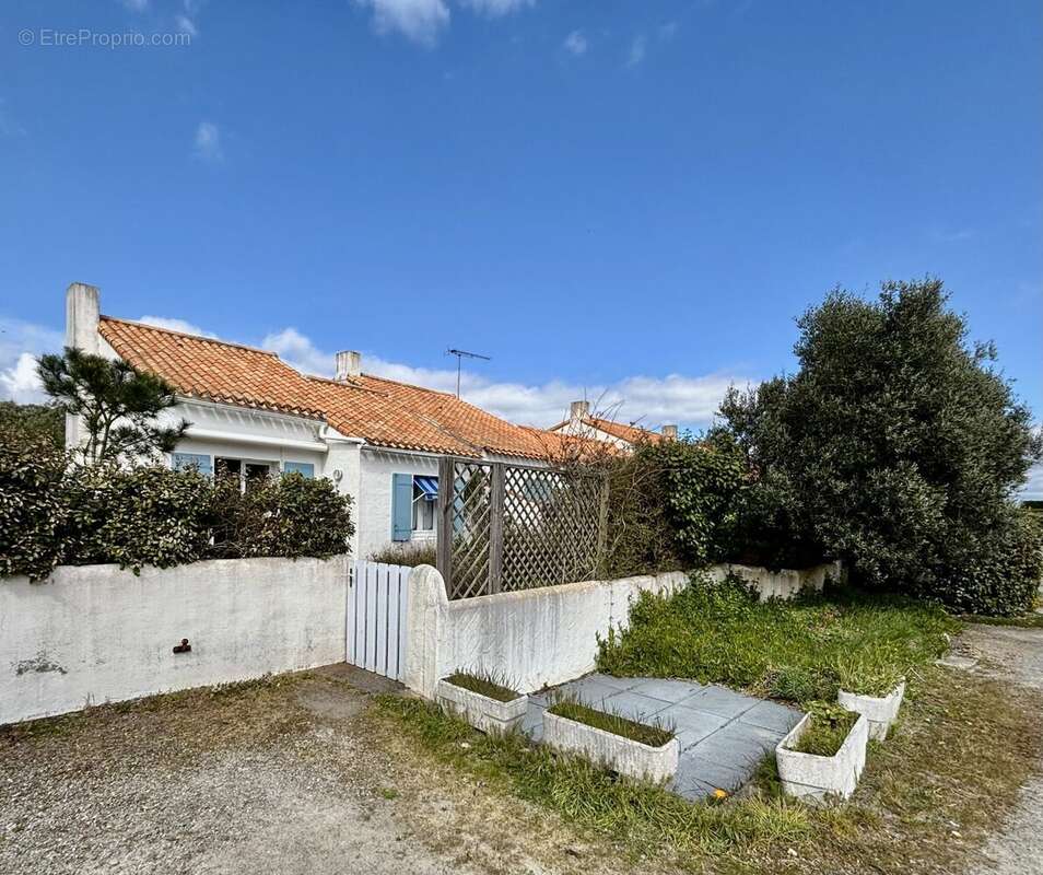 Maison à BARBATRE
