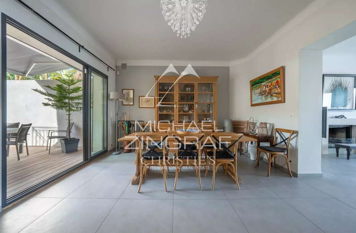 Maison à MARSEILLE-8E
