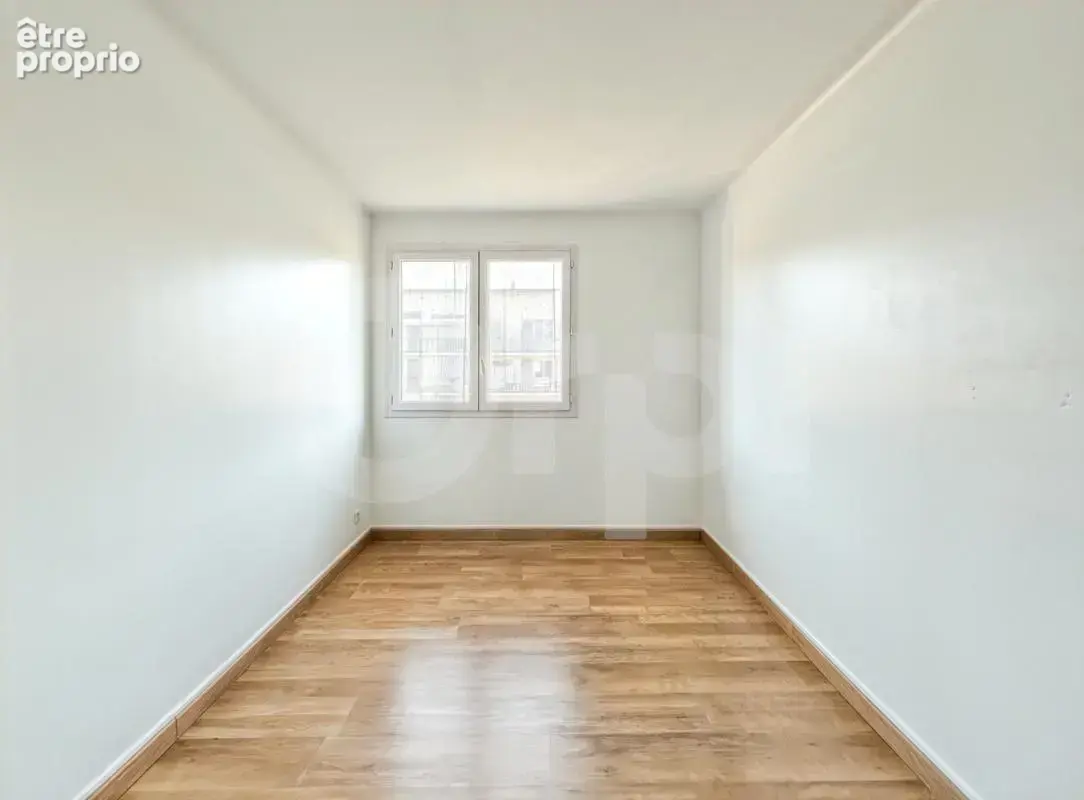À vendre – appartement t3 de 67 m² avec balcon à la seyne-sur-mer – 179 000 € - photo 6
