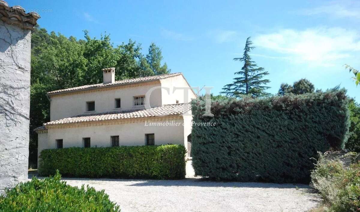 Maison à VAISON-LA-ROMAINE