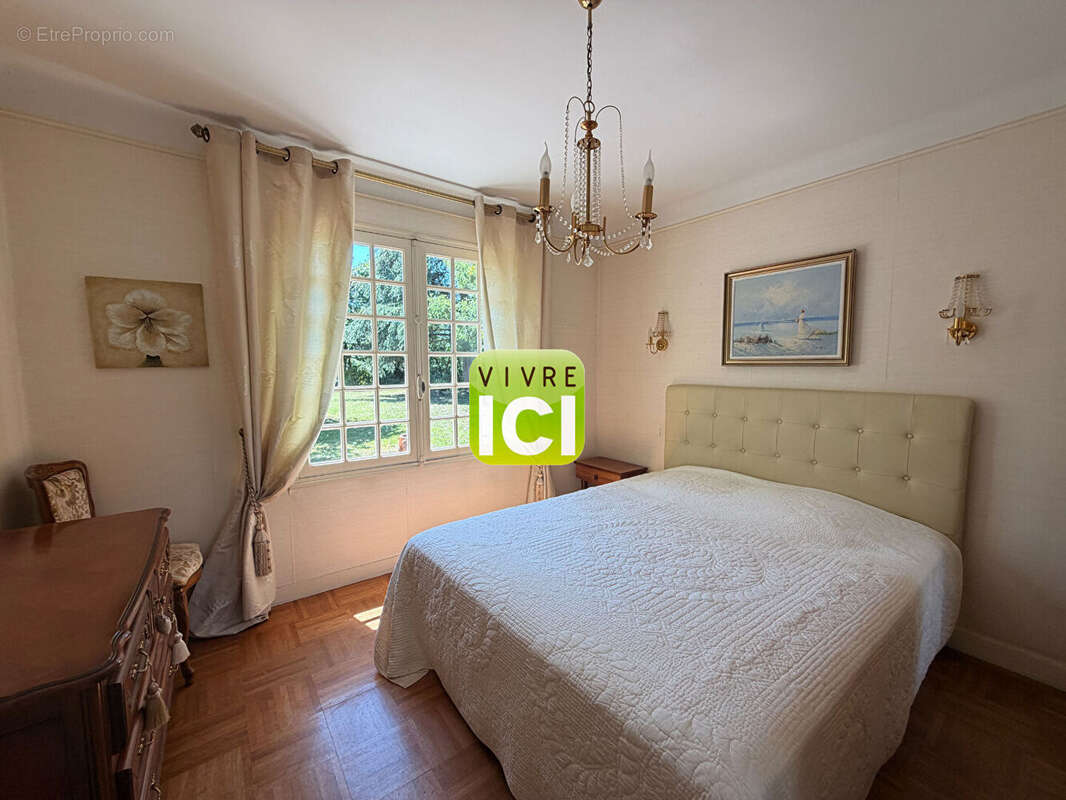 Chaumière - Sainte Reine De Bretagne - 129m² - 4 chambres + Bureau - photo 7