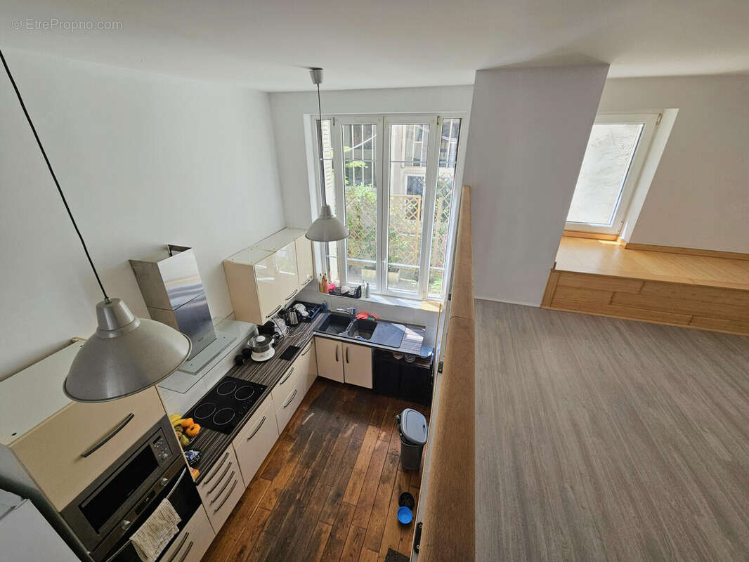 Appartement à PARIS-14E