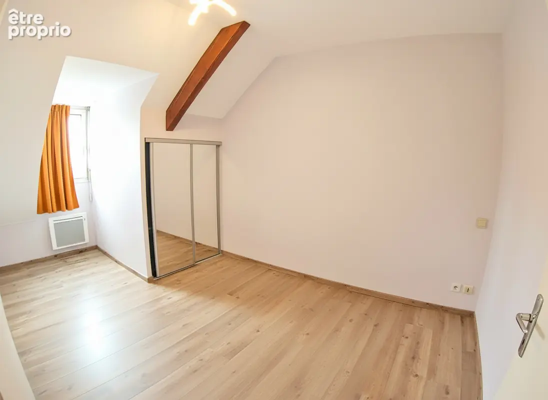 Dernier étage, T3bis, T2 - terrasse - garage - Rodez - cave - photo 24