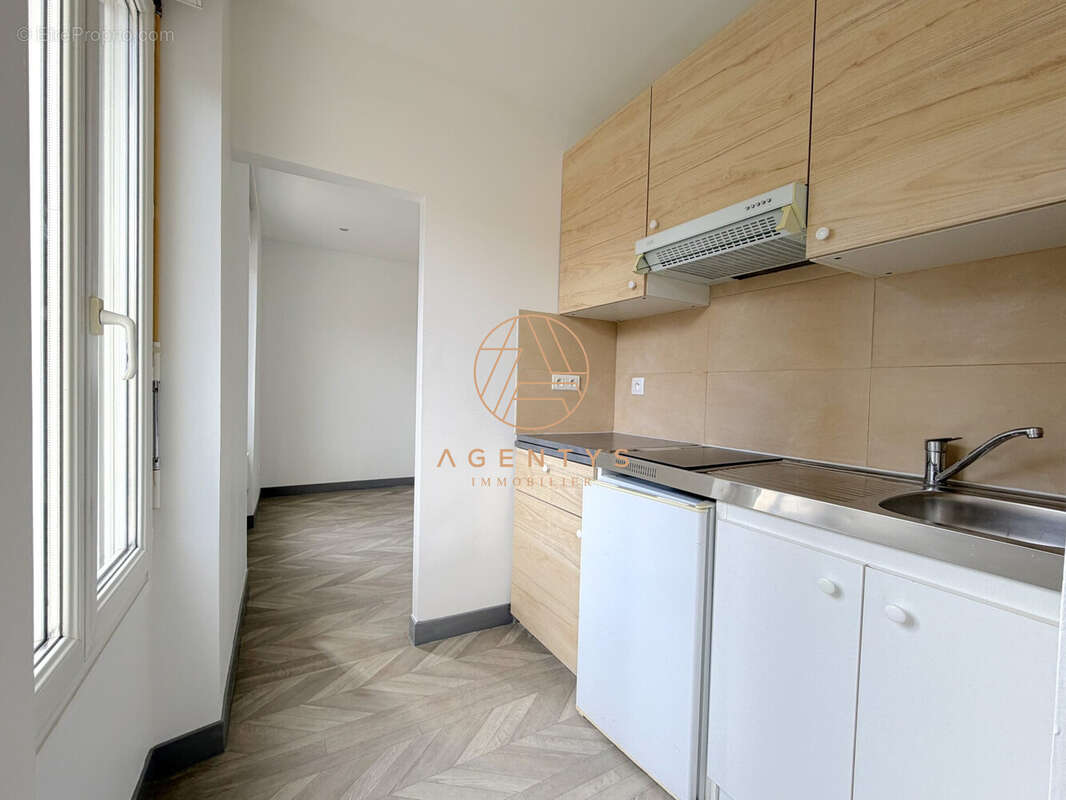 Appartement à SAINT-MAUR-DES-FOSSES