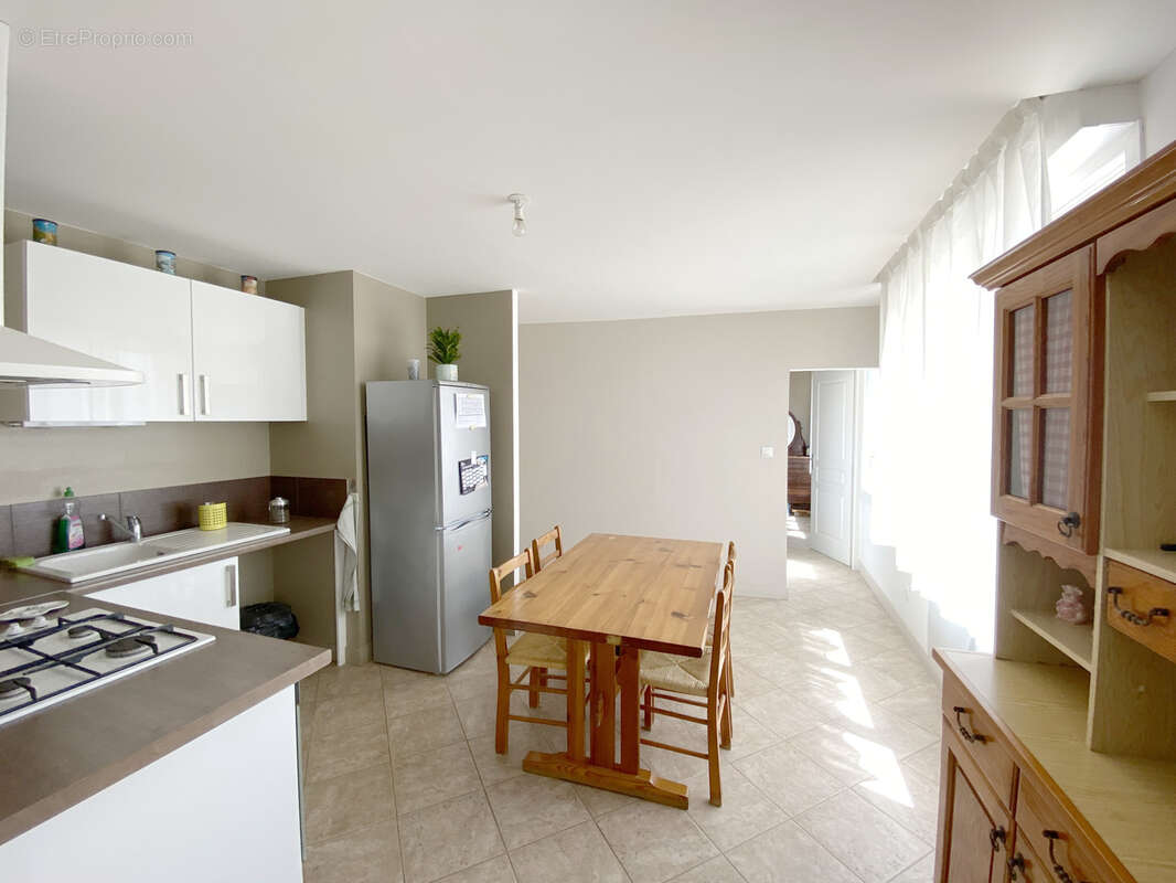 Appartement à BRINDAS