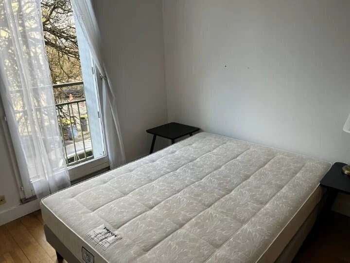 Appartement à VERSAILLES