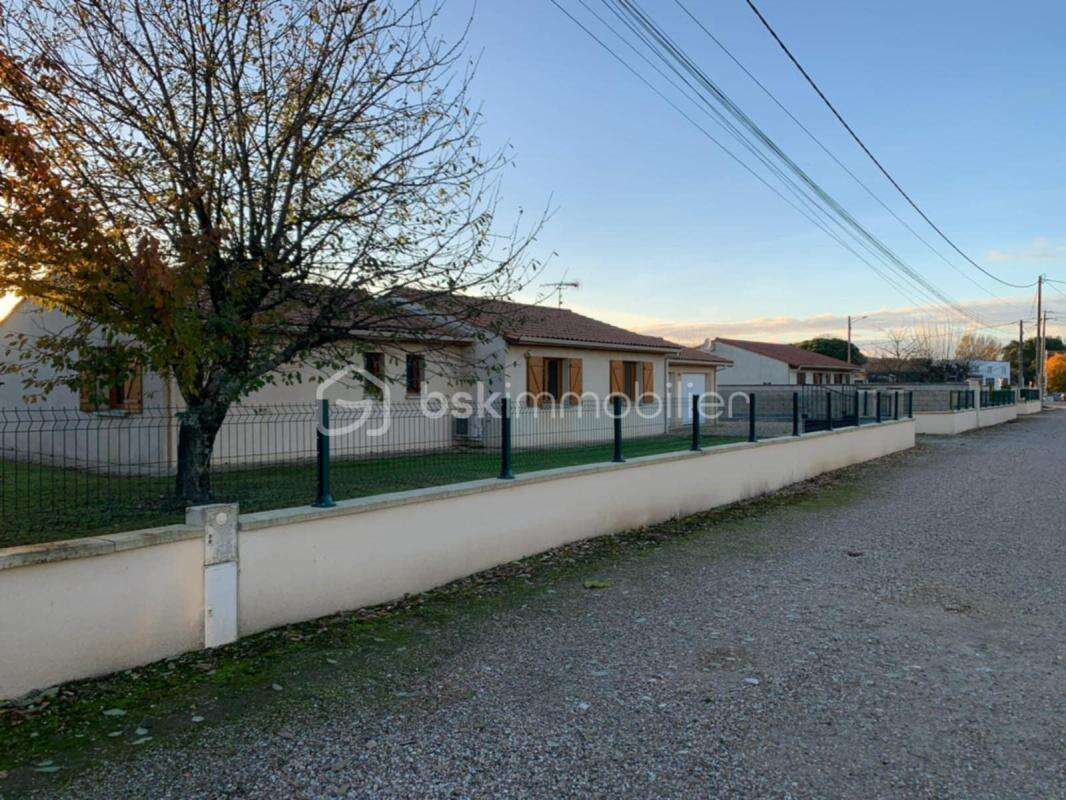 Maison à COUTRAS