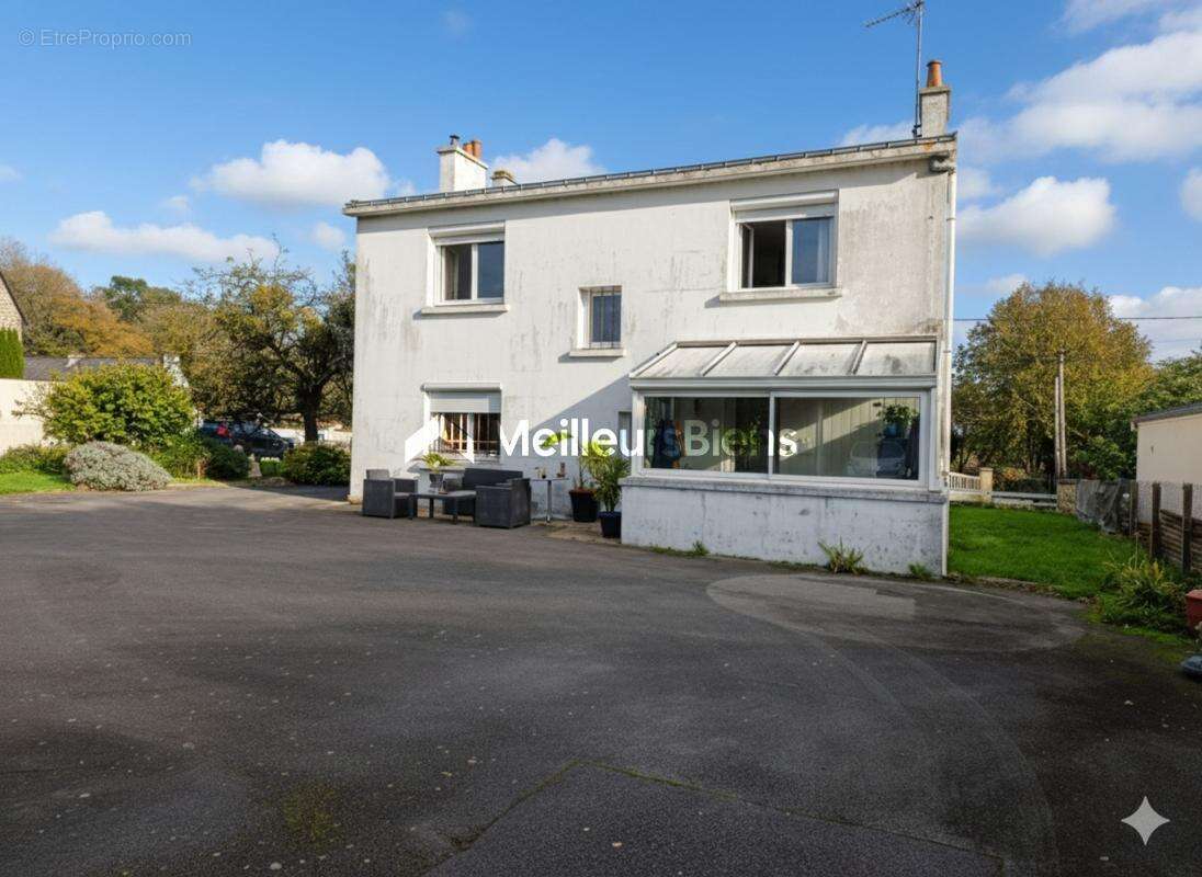 Maison familiale au cœur de Porcaro - 4/5 chambres - 1285 m² terrain - photo 2