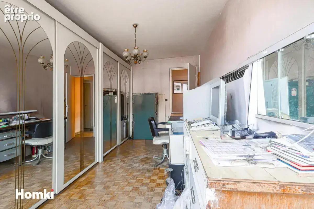 Appartement T4 de 94 m² à Nice 06300, Place de Tende - photo 4