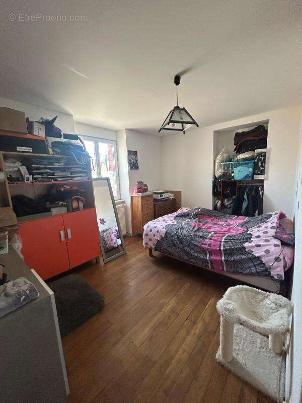 Appartement à LES AVENIERES