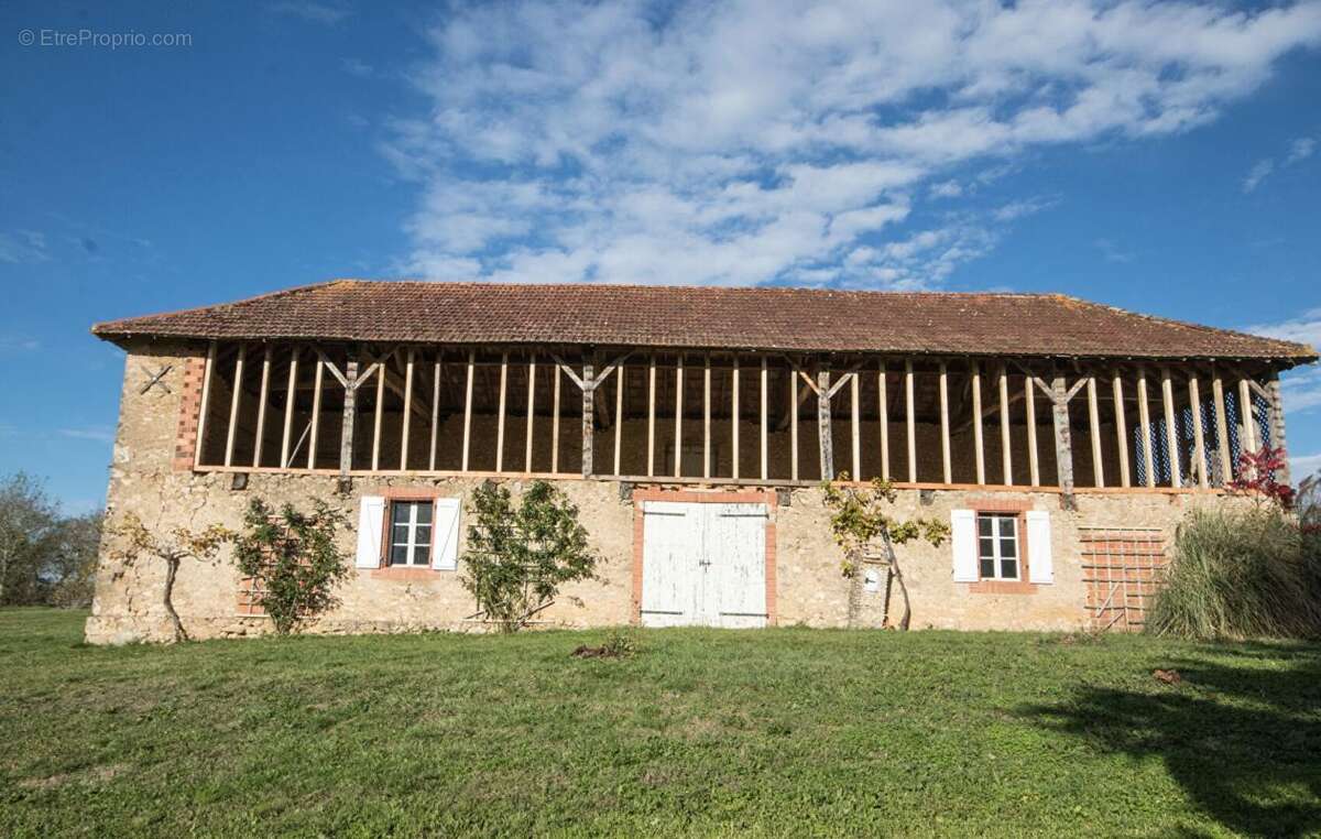 Maison à MIRANDE