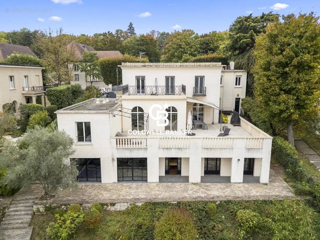 Maison à SAINT-GERMAIN-EN-LAYE