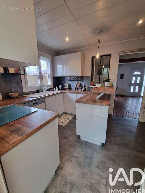 Photo 2 - Maison à MORANGIS