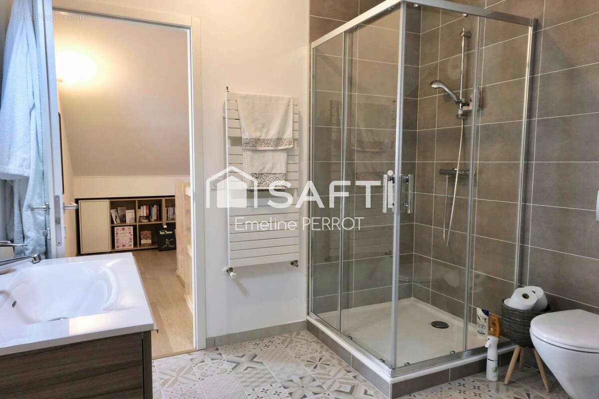 Photo 8 - Maison à PREVESSIN-MOENS