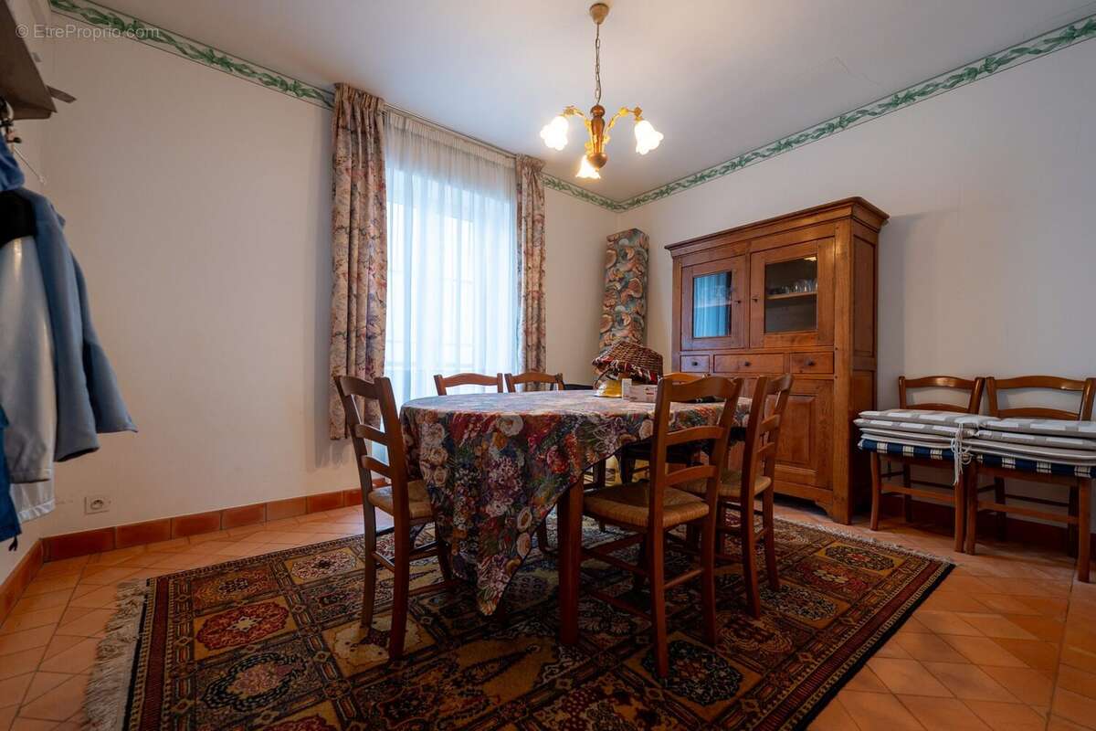 Salle à manger  - Maison à LES SABLES-D'OLONNE