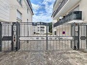 Appartement à SAINTE-GENEVIEVE-DES-BOIS