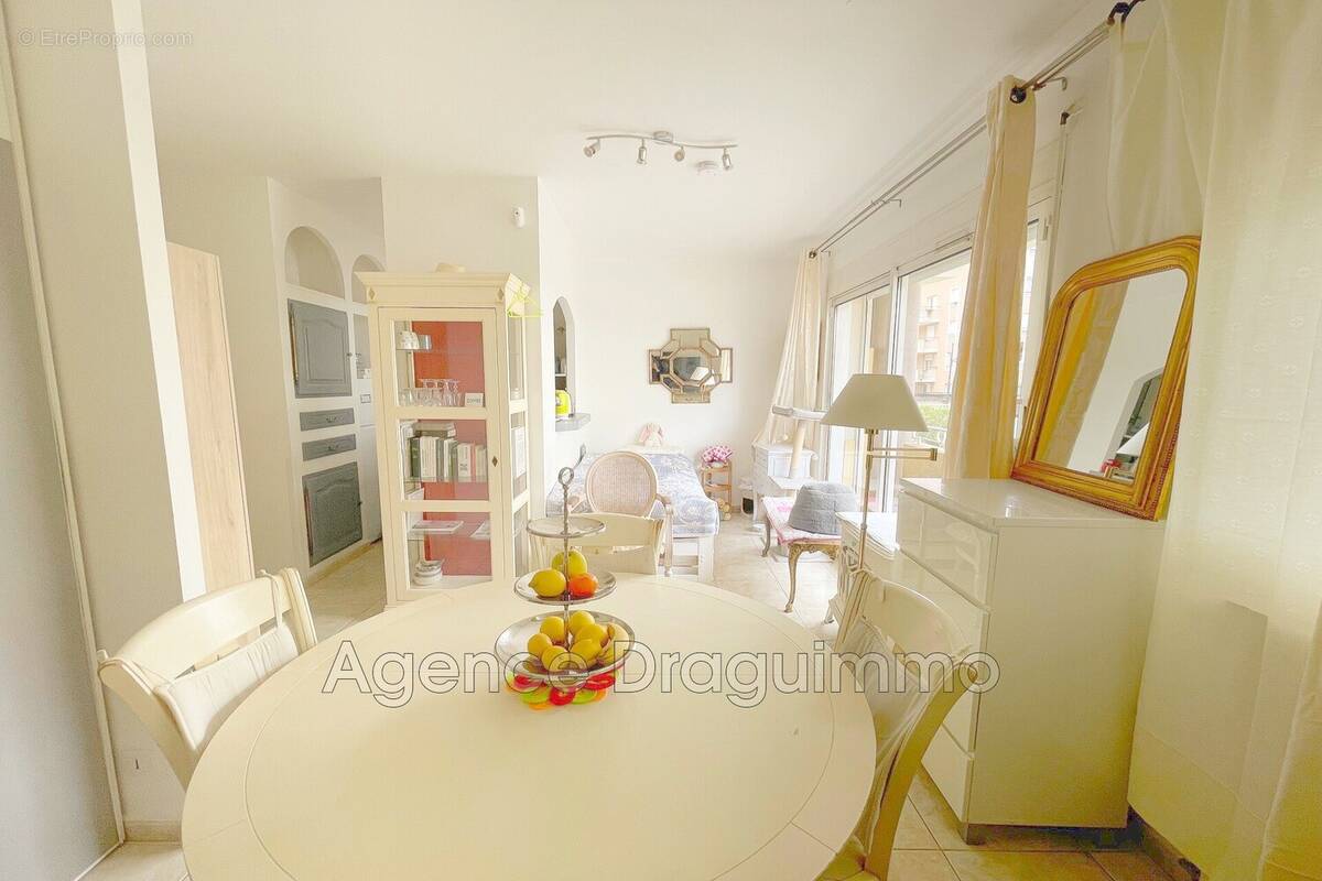 Appartement à DRAGUIGNAN