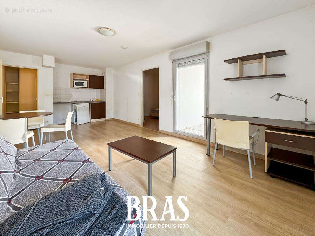 Appartement à SAINT-SEBASTIEN-SUR-LOIRE