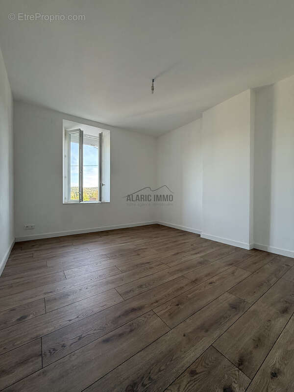 Maison à FABREZAN