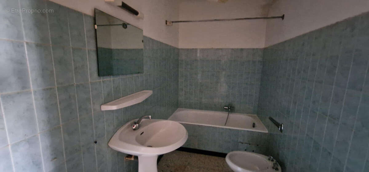 Amelie les bains  à vendre   appartement t2 de 41,40 m2 situé en rez-de-chaussée - photo 13