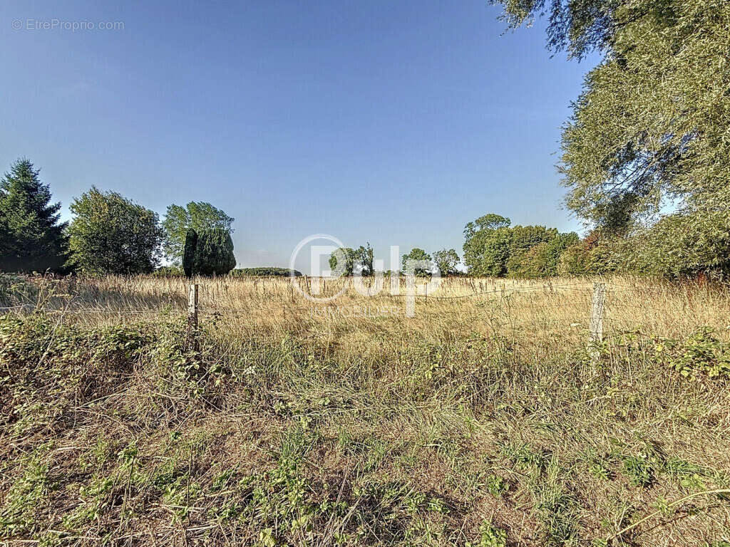 Maison à ESTREES-LES-CRECY