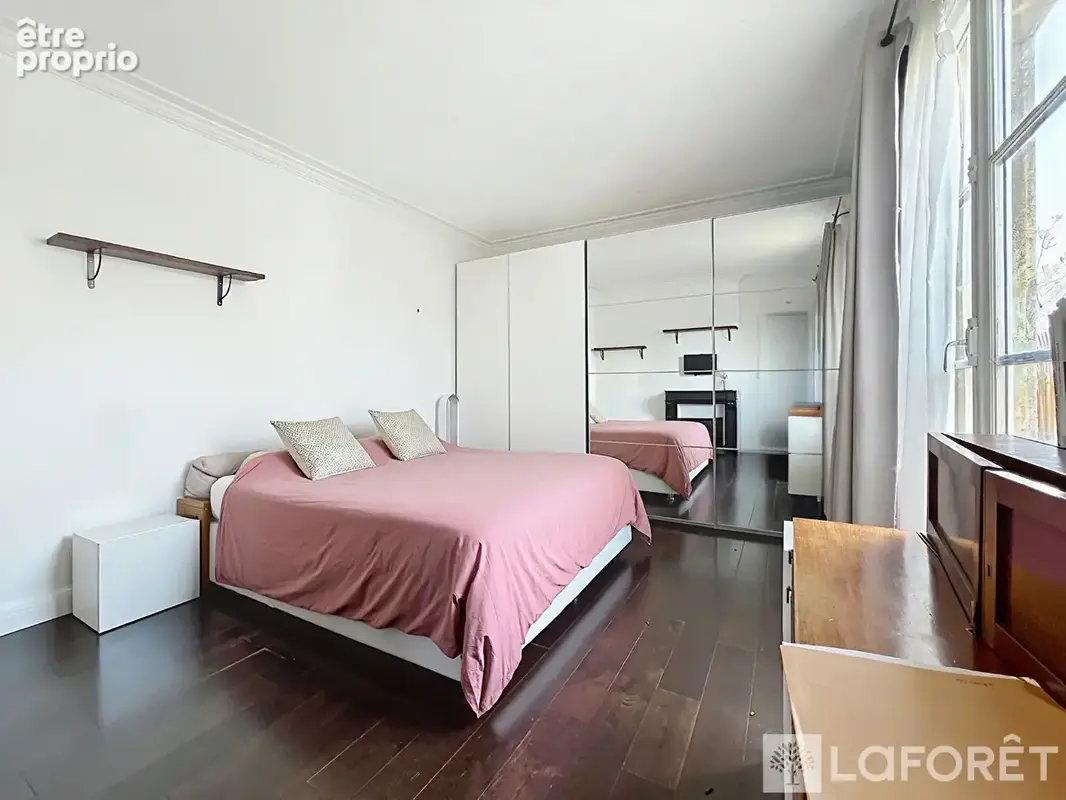 Appartement Paris 2 pièce(s) 35.14 m2 - BALCON - ETIENNE MARCEL / LES HALLES - photo 7