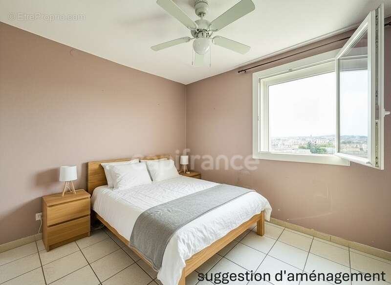 Appartement à NIMES