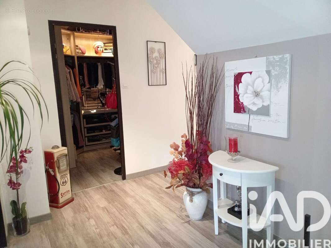 Photo 7 - Appartement à MONTCEAU-LES-MINES