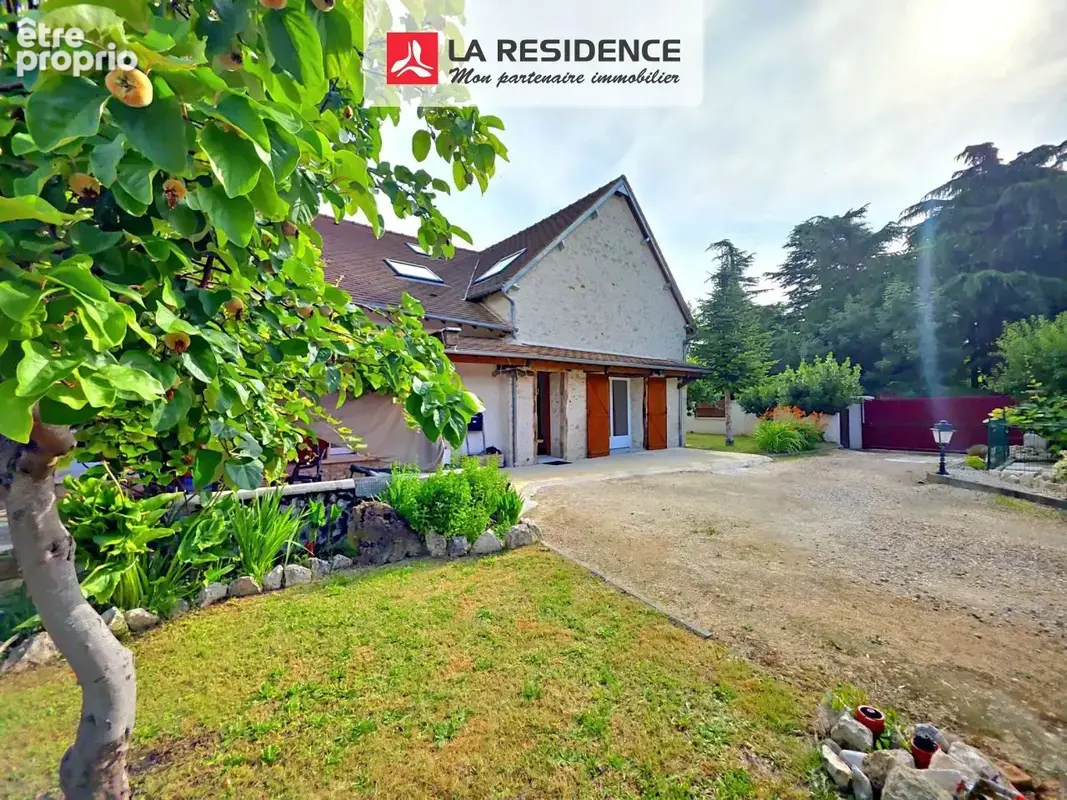Maison 262 m² à Breval  - photo 5