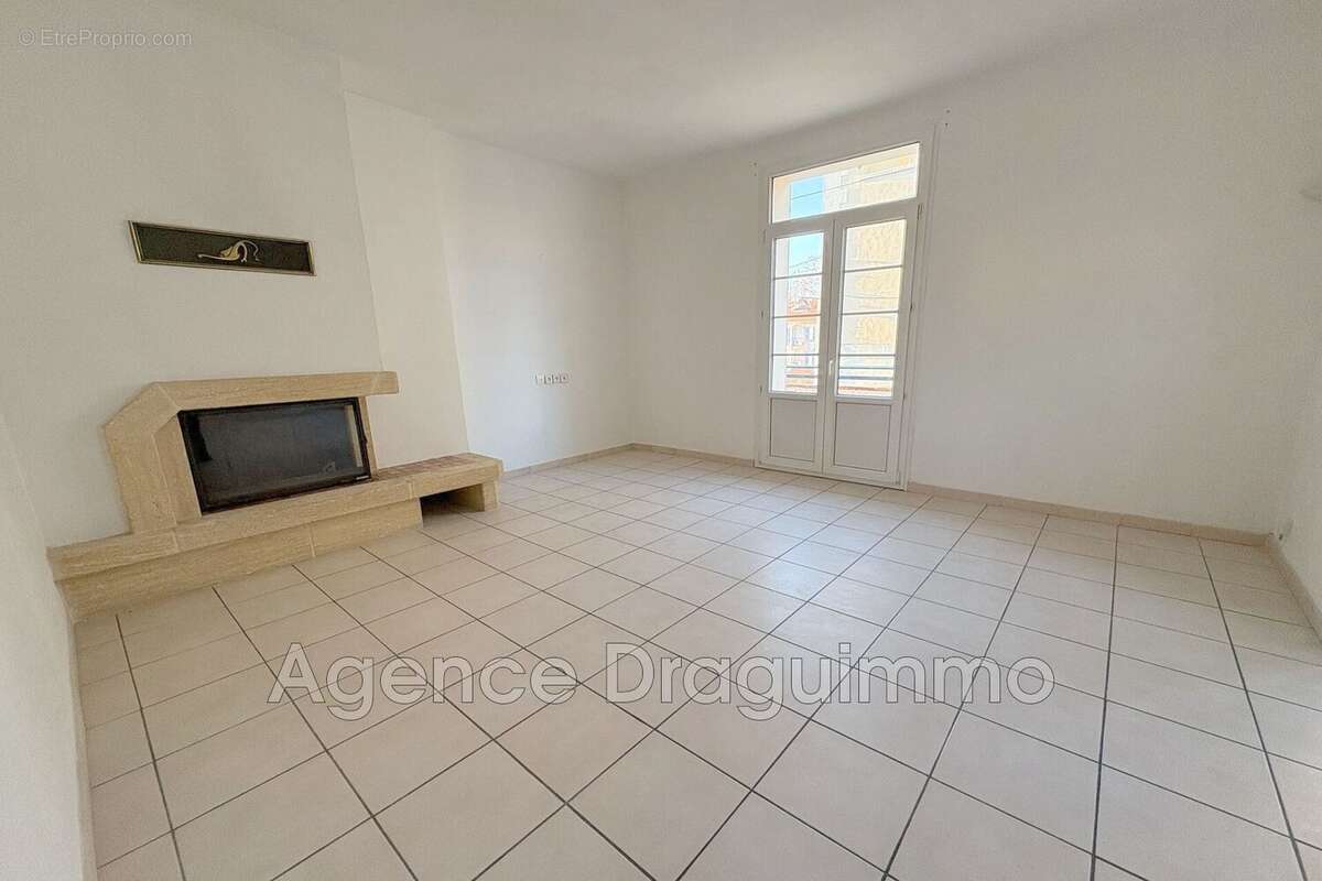 Appartement à DRAGUIGNAN