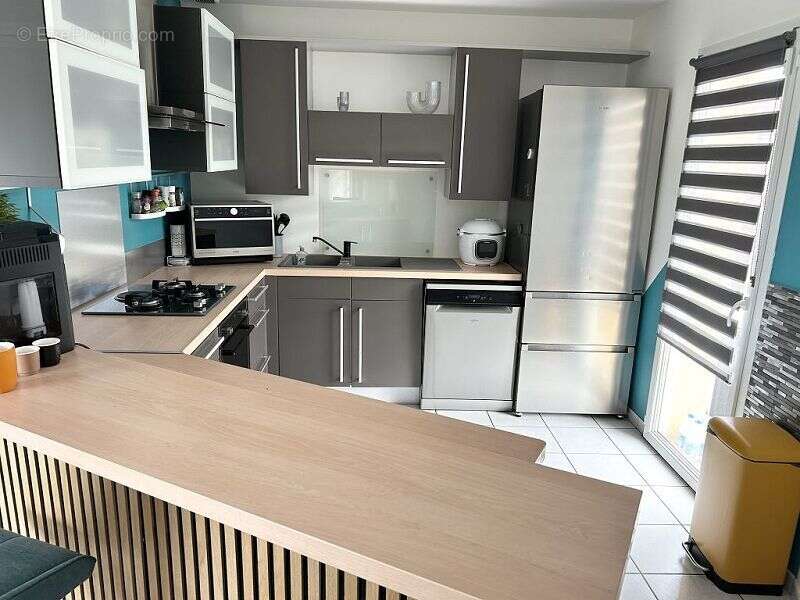 Maison à SURY-LE-COMTAL