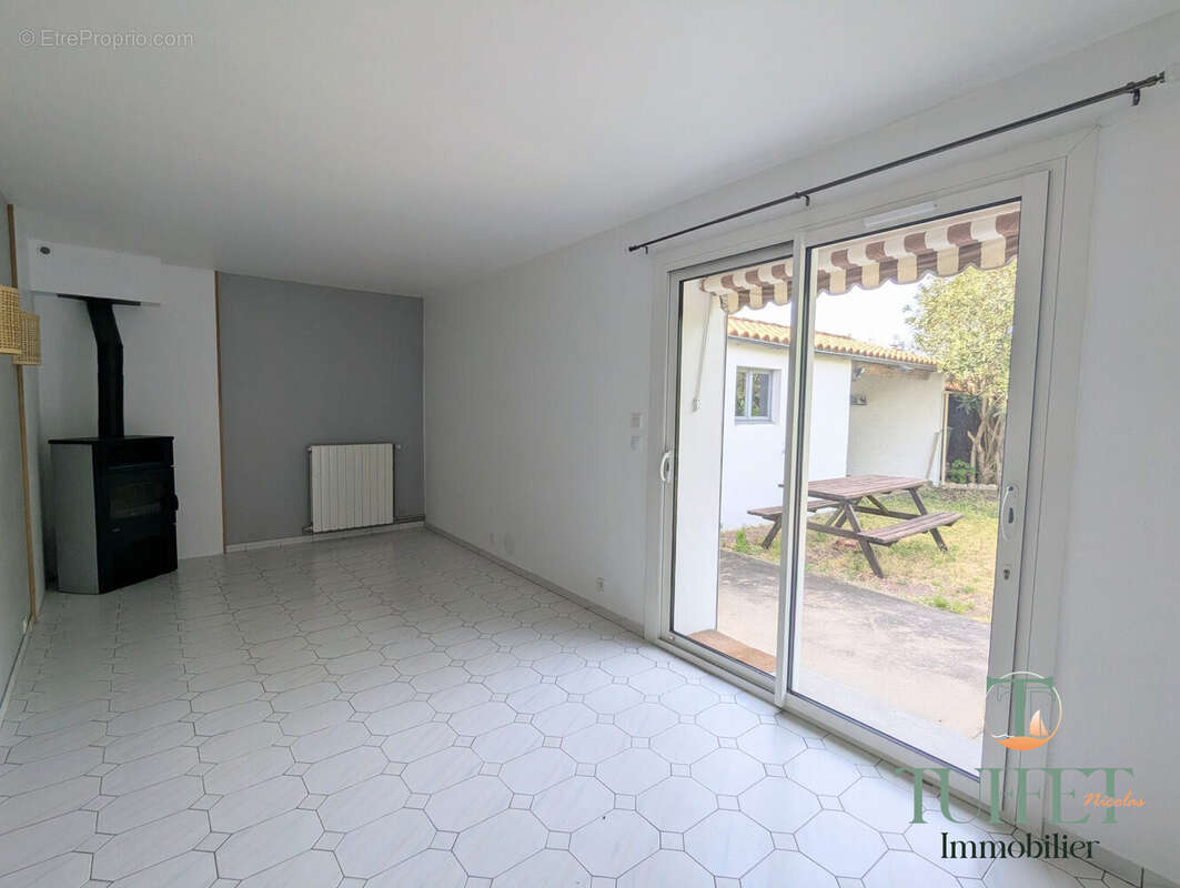 Maison à HIERS-BROUAGE