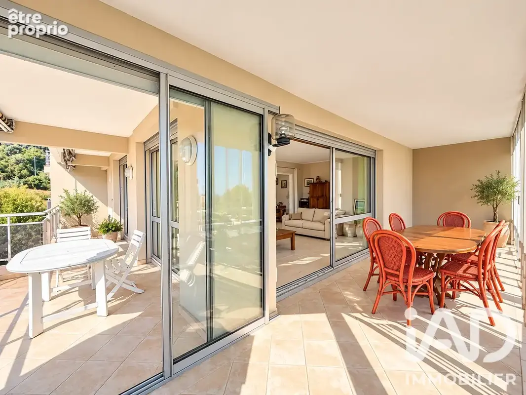 Photo 1 - Appartement à MANDELIEU-LA-NAPOULE
