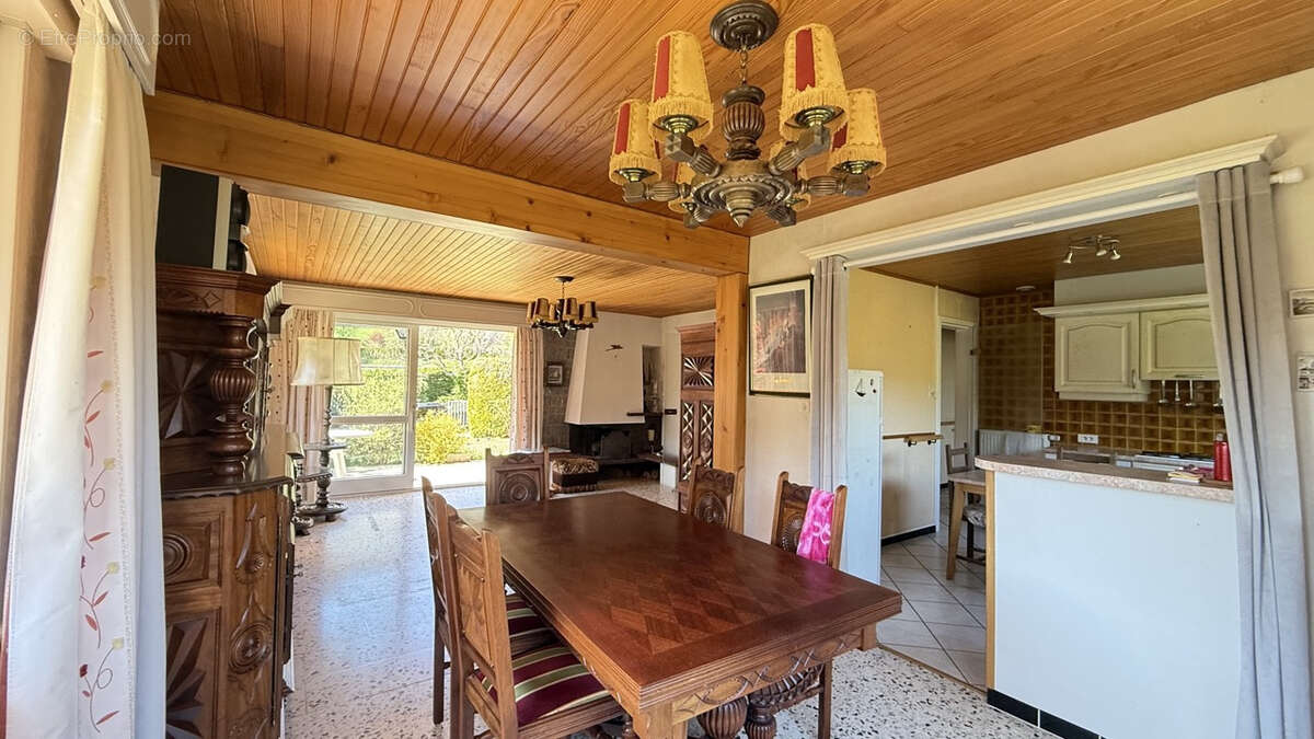 Maison à TAINTRUX