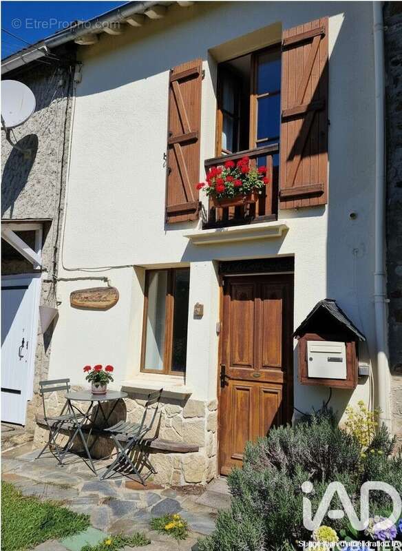 Maison 66 m² à Aleu  - photo 2