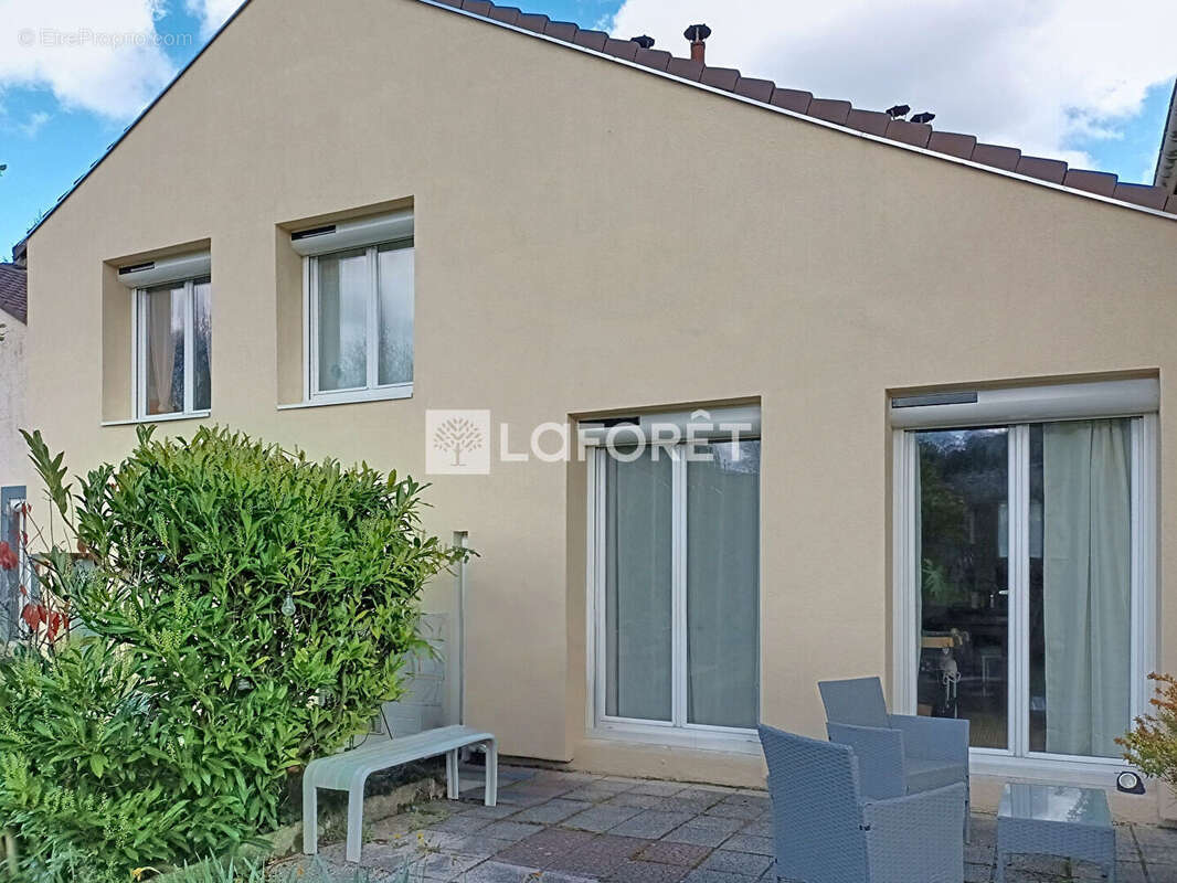 Maison à LUZARCHES