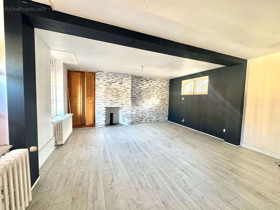 Appartement à BOURTH