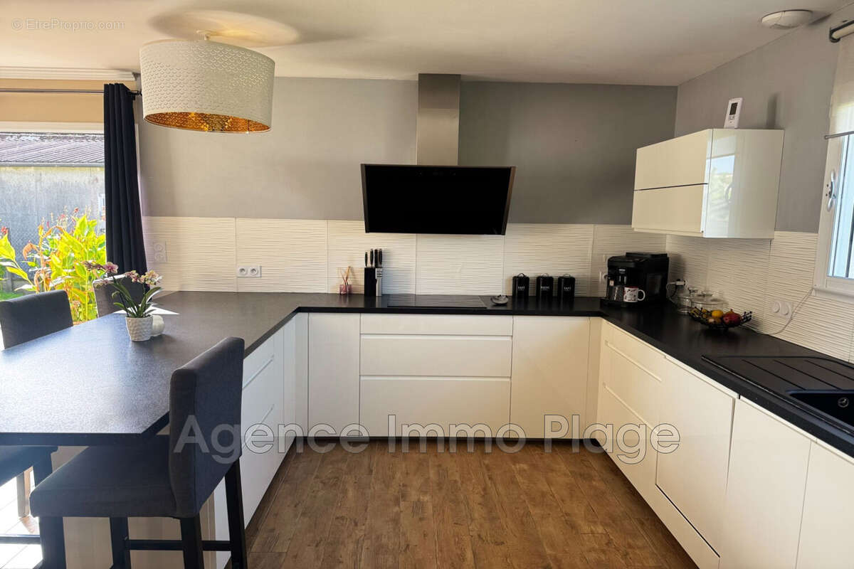 Maison à SAINT-VIVIEN-DE-MEDOC